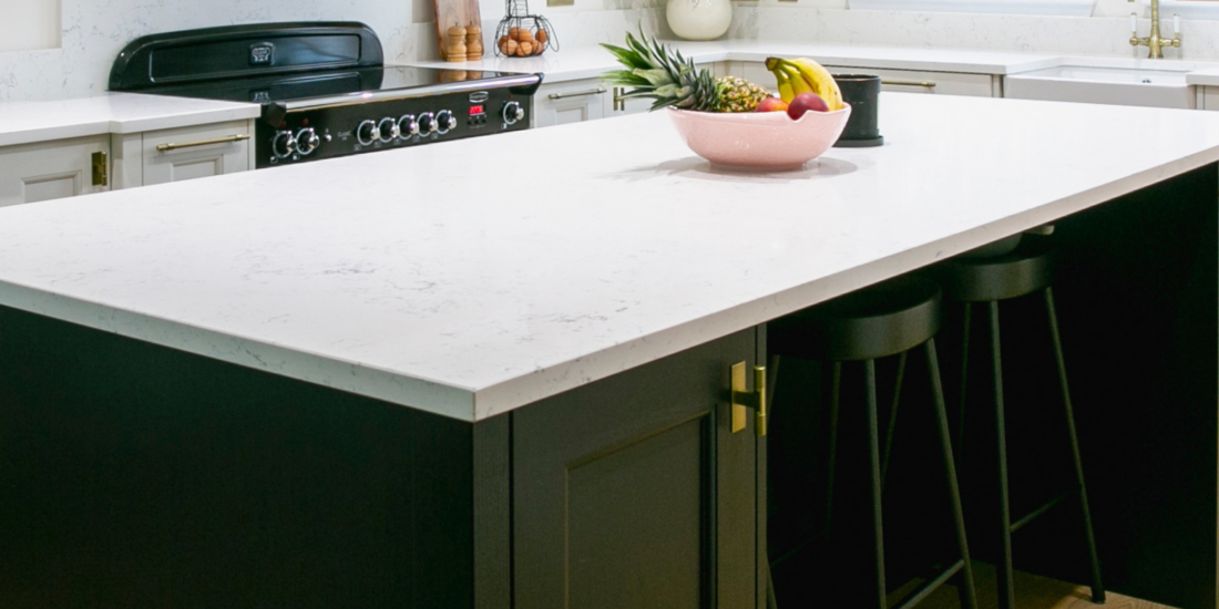 Black Shaker Kitchen Feature Image 1 - John Willox Kitchen Design