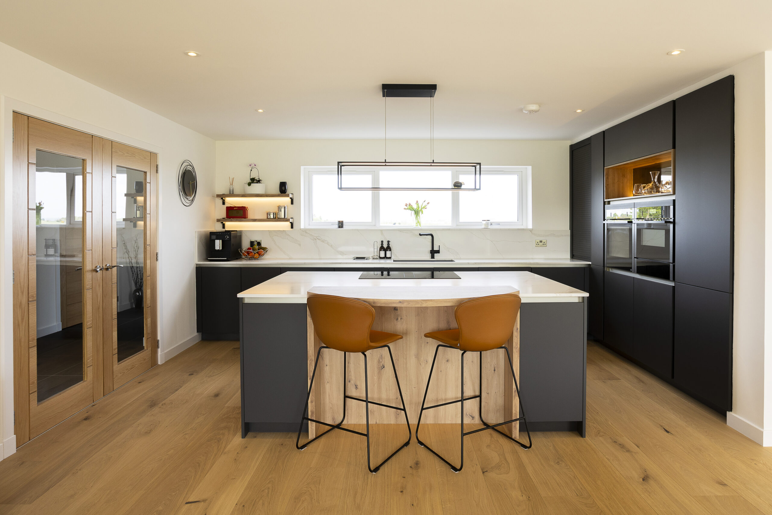 Carbon Black Kitchen. U Shape with Island. John Willox Kitchen Design, Ellon, Aberdeen.