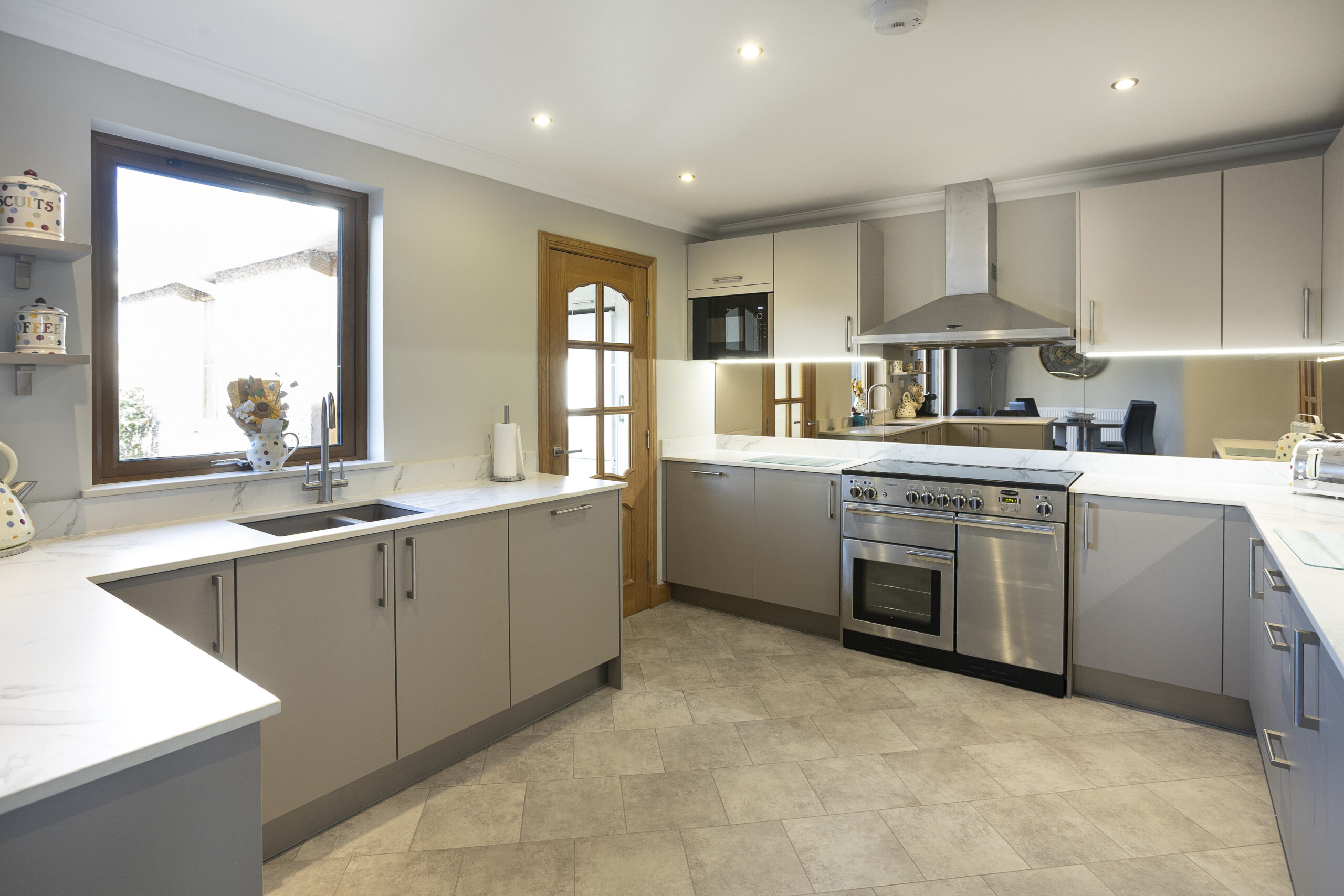 Quiet Elegance Kitchen Renovation. John Willox Kitchen Design. Kitchen Project Aberdeen.